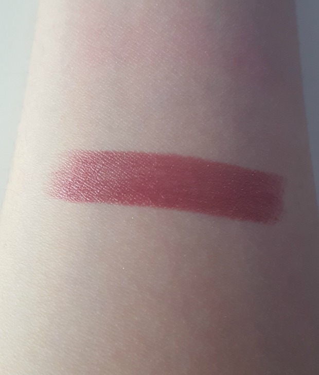 buxom full bodied lipstick dolly swatch